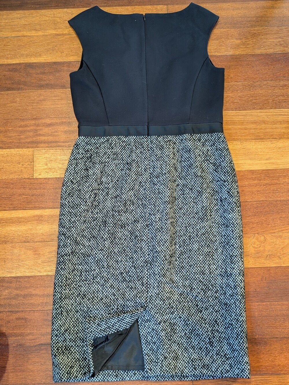 Brooks Brothers Black Top with Gray Tweed Pencil Dress - Picture 5 of 5